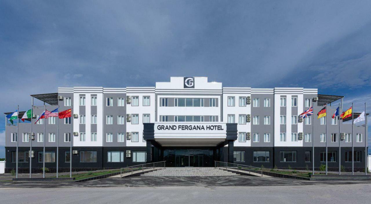 Grand Fergana Hotel Exteriör bild